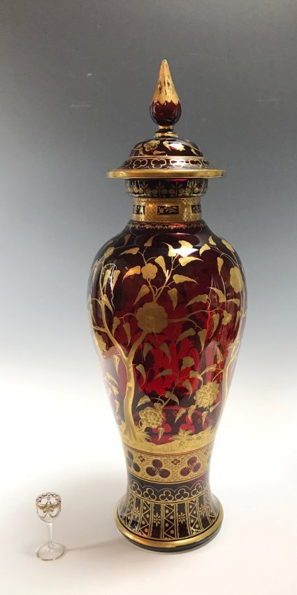 A PALATIAL 19TH C. BOHEMIAN GLASS VASE AND COVER (1 of 3)