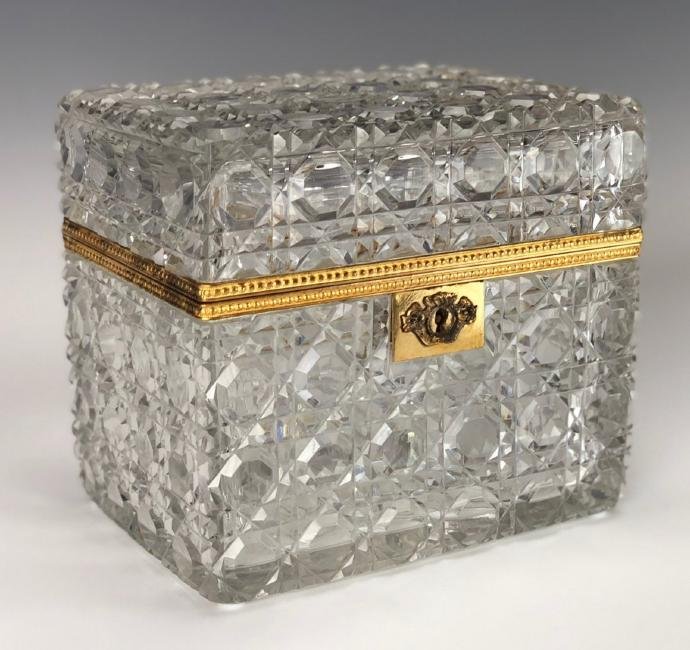A LARGE ANTIQUE BACCARAT CRYSTAL JEWLRY BOX (1 of 1)