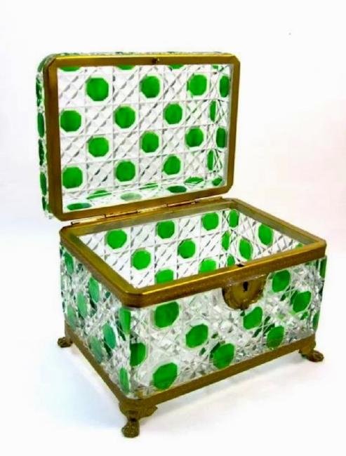 ORMOLU MOUNTED BACCARAT GLASS JEWLRY BOX: Circa 1900. Measures 7"x5"x7". Good condition. Estimate $800-1.000