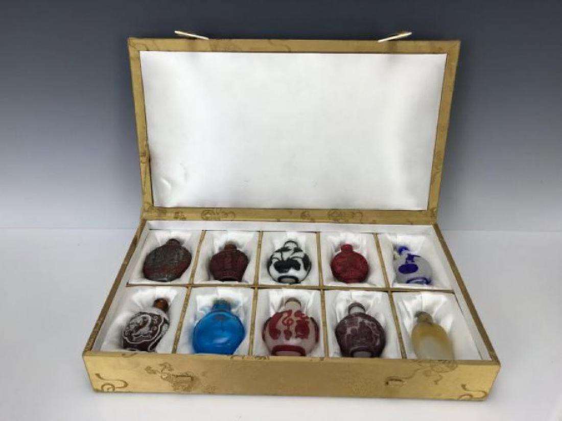 10 ASSORTED CHINESE SNUFF BOTTLES (1 of 4)