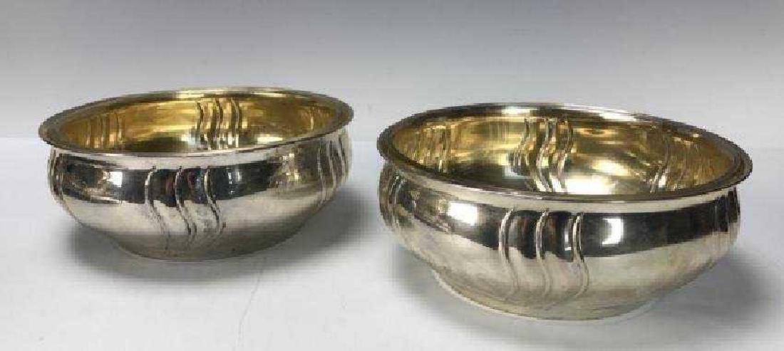 A PAIR OF GERMAN SILVER BOWLS WITH GLASS LINERS (1 of 3)