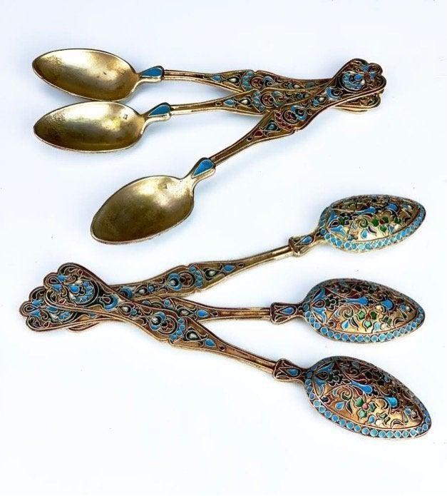 SET OF 6 RUSSIAN ENAMEL SILVER TEA SPOONS (1 of 4)