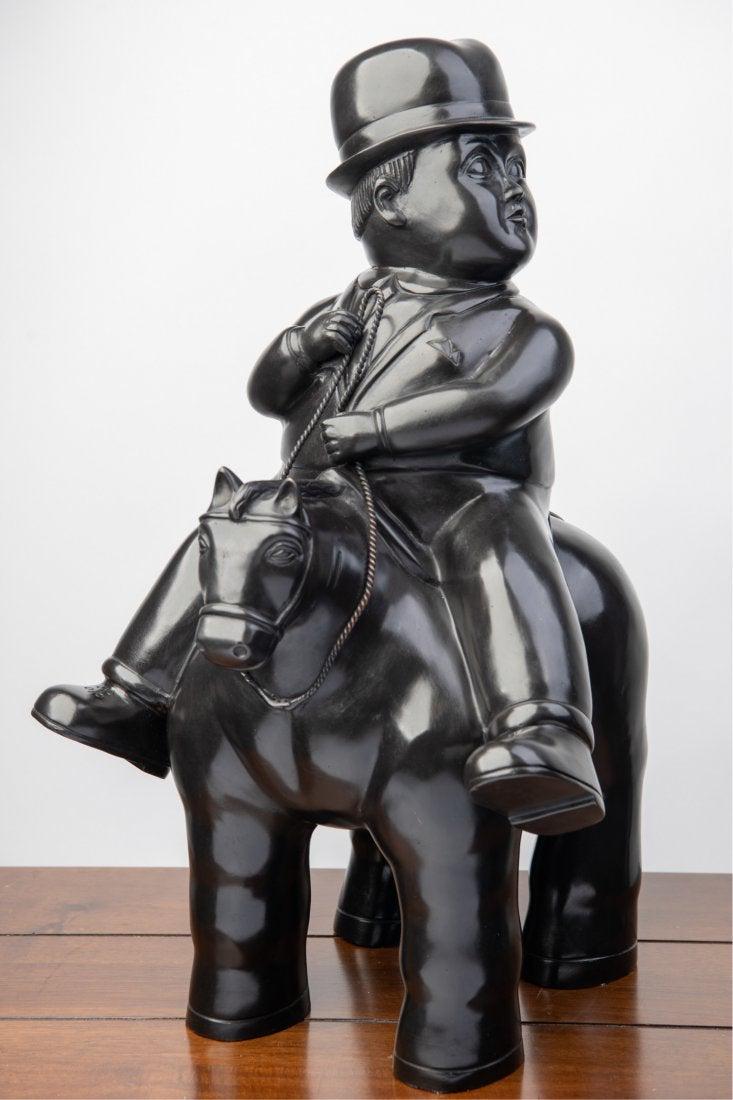 VERY LARGE BOTERO BRONZE OF MAN ON THE HORSE: FERNANDO BOTERO BRONZE SCULPTURE OF MAN ON THE HORSE, SEALED, SIGNED & NUM. 4/6 .foundry seal. DIMENSIONS : 21 X 13 X 15 inches. Estimate $8000-10.000