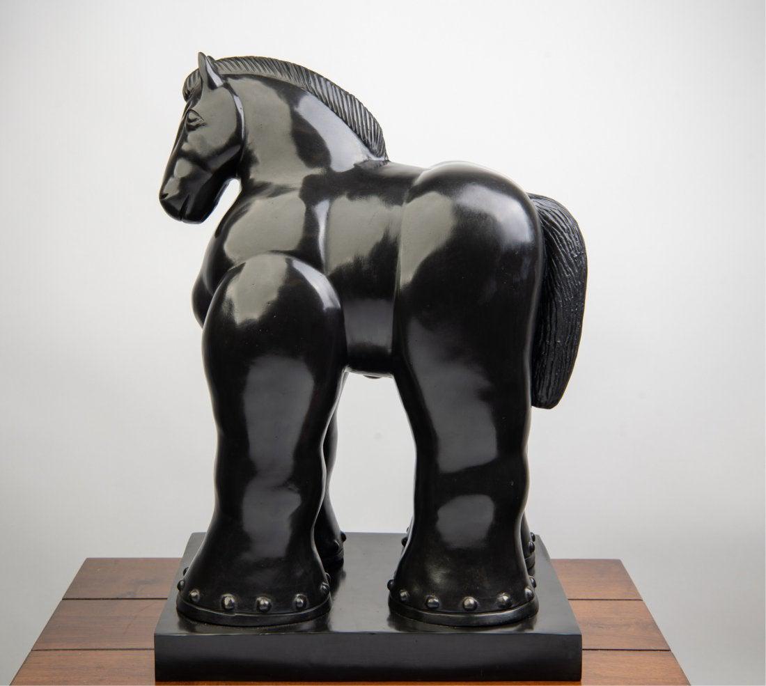 HUGE BOTERO SCULPTURE OF THE ETRUSCAN HORSE: HUGE F. BOTERO "Big Etruscan Horse" BRONZE SCULPTURE SEALED, SIGNED & NUM.FERNANDO BOTERO BRONZE SCULPTURE " Etruscan Horse " , SIGNED & NUMBERED 1/6Foundry seal23 H x 16 X 11.5 INCHESBlack PatinaPERF