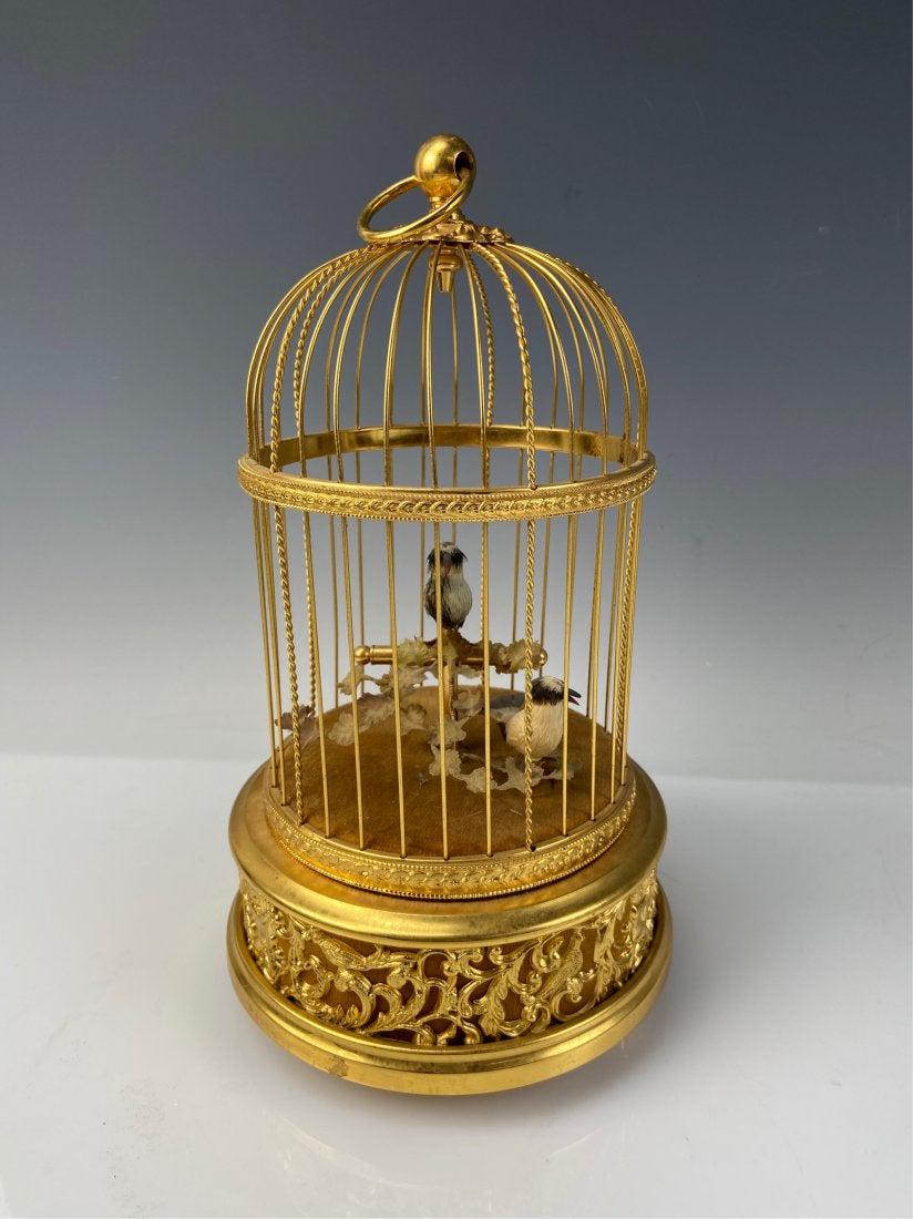 For Auction GILT SWISS REUGE AUTOMATON SINGING BIRD BOX (0373) on May
