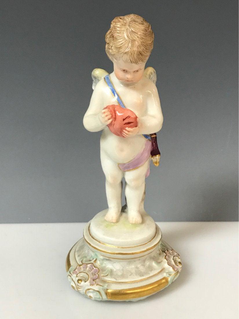 19TH C. MEISSEN CHERUB: Measures 5 inches high. Good condition. Estimate $600-800