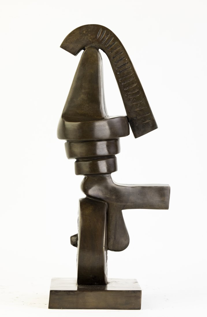 SOREL ETROG BRONZE TITLED SUNBIRD II: stamped signature and numbered 6/620.5 x 8 x 8.25 inches ( 52.1 x 20.3 x 21 cms ) ( overall )Provenance:Private Collection, TorontoEstimate $20.000-25.000Expanding upon the modern abstract forms, Etro