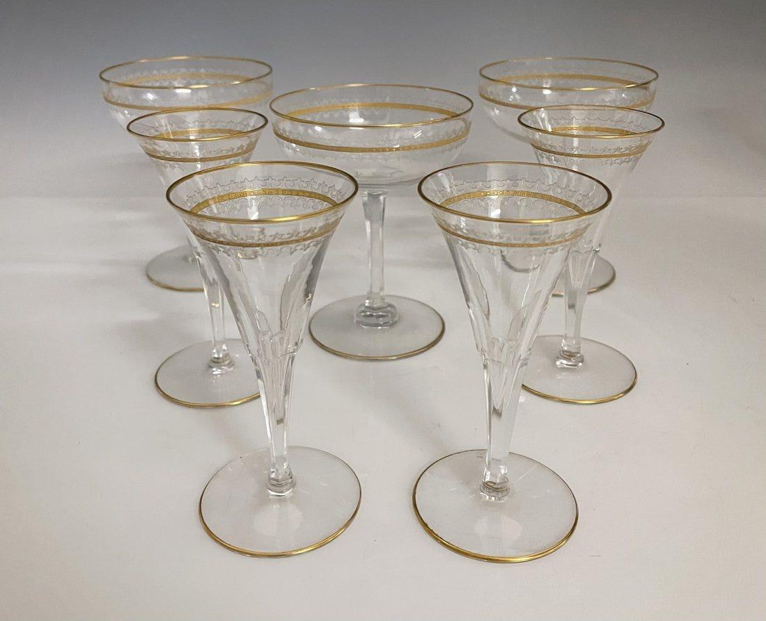 7 ASSORTED ETCHED & GILT SAIT LOUIS GLASSES (1 of 4)