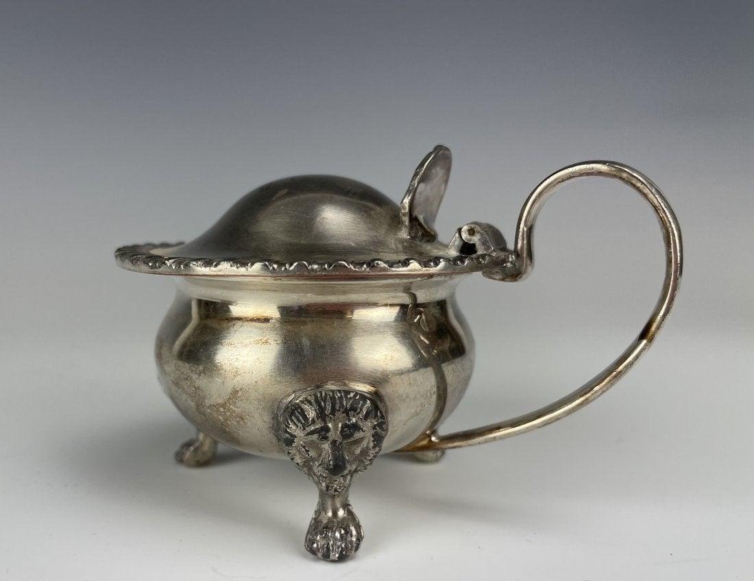 VICTORIAN STERLING SILVER MUSTARD POT (1 of 4)