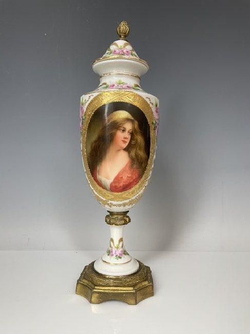 19TH C. ROYAL VIENNA STYLE VASE SIGNED WAGNER (1 of 5)
