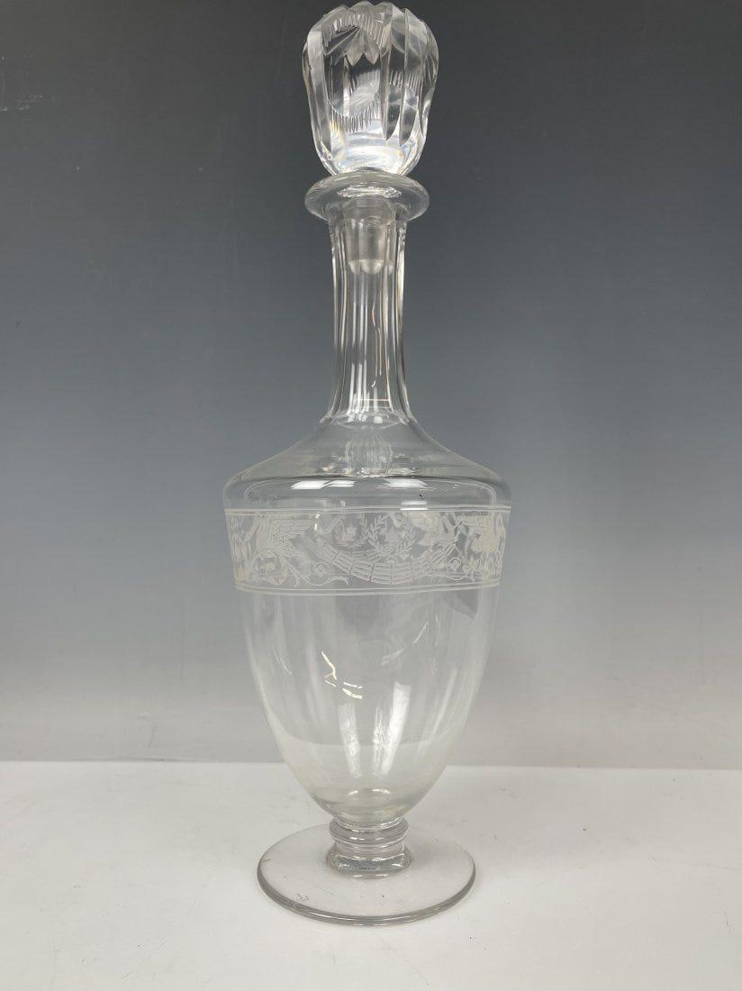 A SIGNED BACCARAT ETCHED GLASS LIQUOR BOTTLE (1 of 3)