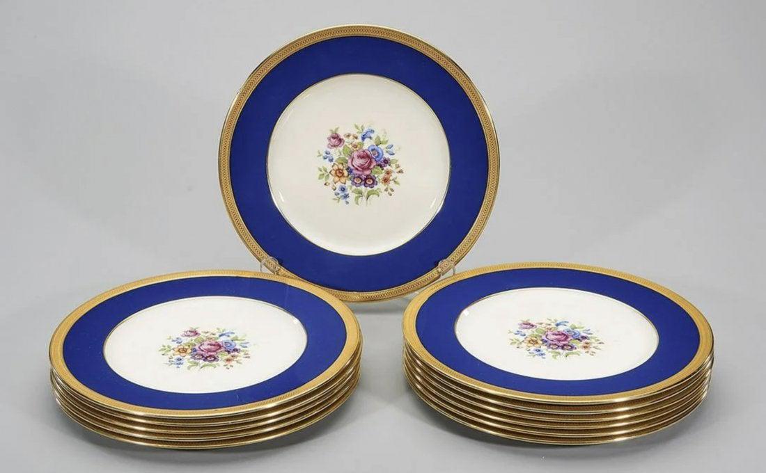 SET OF 12 LENOX DINNER PLATES (1 of 3)