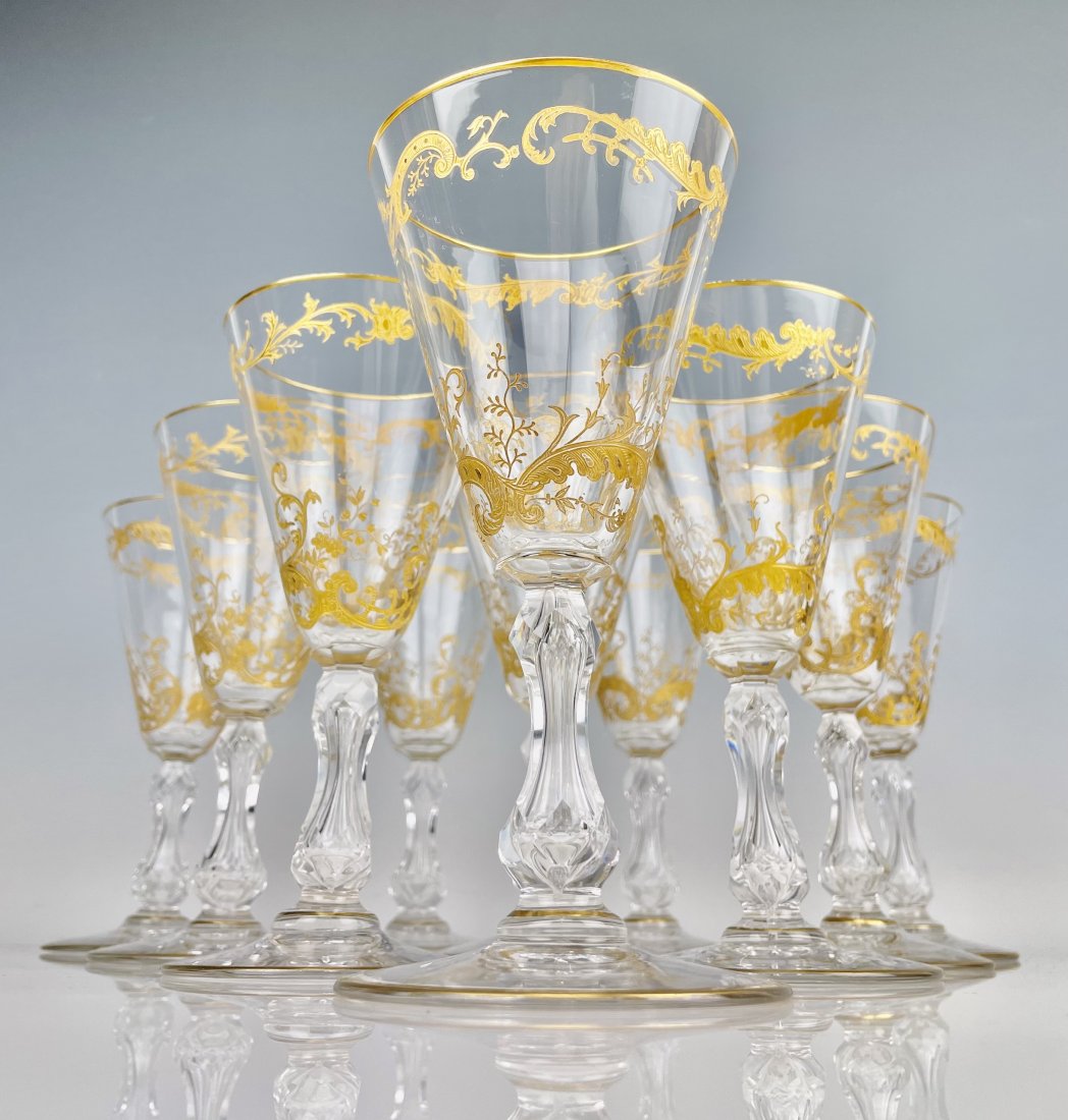 SET OF 10 LARGE GILT MOSER WINE GLASSES: Circa 1900. Measure 7 inches tall. No breaks, no chips, overall good condition, minor gilt loss.Estimate $800-1.000