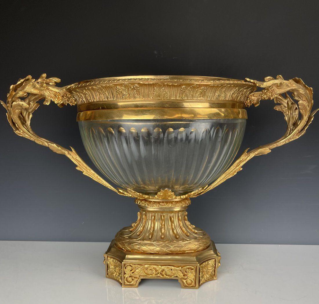 A LARGE DORE BRONZE & BACCARAT CRYSTAL CENTREPIECE (1 of 3)