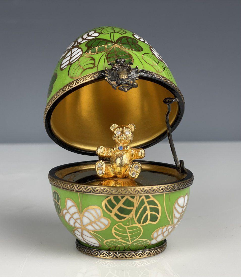 IMPERIAL FABERGE LIMOGE ENAMEL EGG: Measures 4 inches. Good condition. Estimate $500-600
