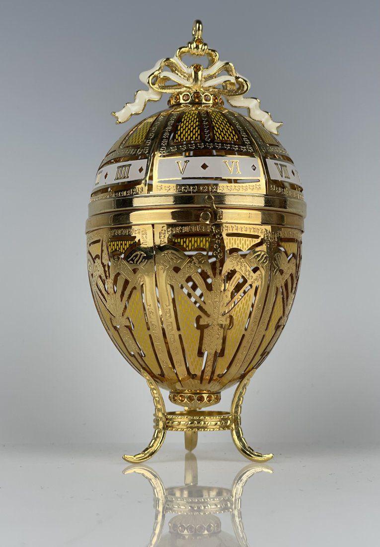 IMPERIAL FABBERGE EGG: Measures 5.5 inches tall. Good condition Estimate $400-500