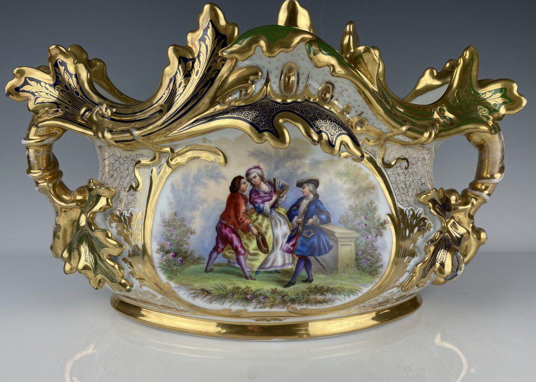 A LARGE PARIS PORCELAIN CENTERPIECE (1 of 4)