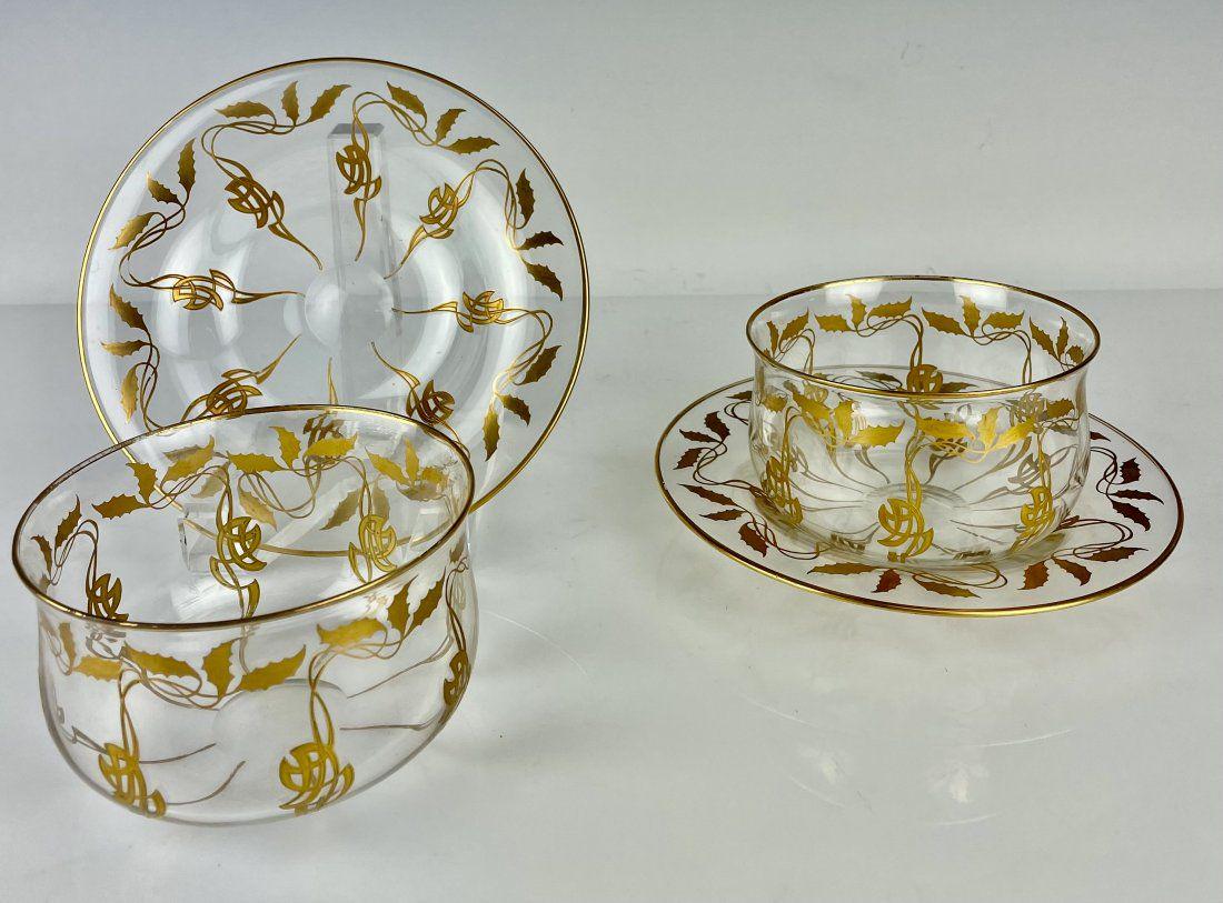 A PAIR OF GILT MOSER FINGER BOWLS & PLATES (1 of 2)
