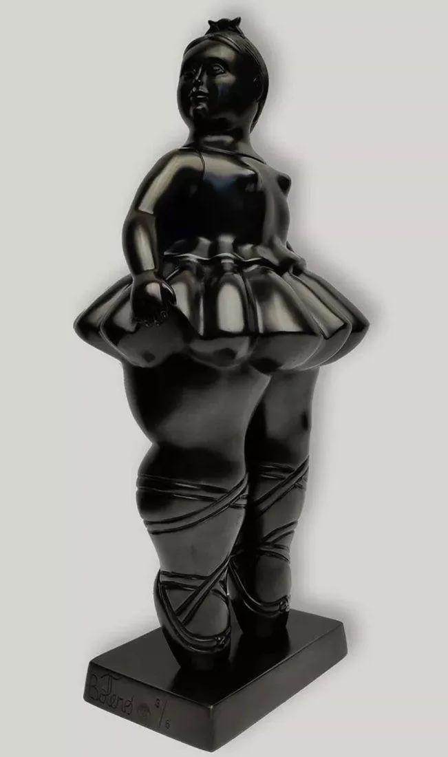 BOTERO BRONZE SCULPTURE OF BALLET DANCER: Signed: BoteroNumbered: 3/6. Italian FOUNDRY STAMP. Dimensions : H.16 1/2 inches (42cm)Width: 8 3/4 inches (22 cm)Depth: 6 3/4 inches (17cm)Estimate $2000-3000