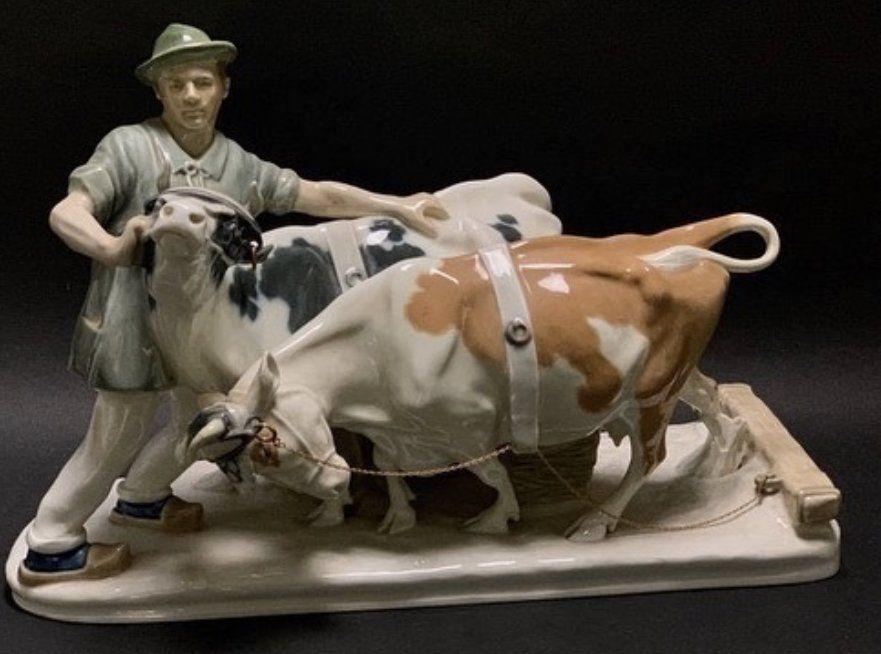 A LARGE MEISSEN GROUP SIGNED PILZ (1 of 6)