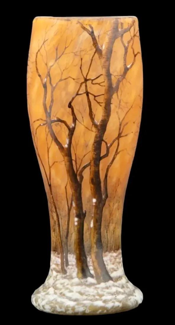 DAUM NANCY WINTER SCENE VASE (1 of 3)