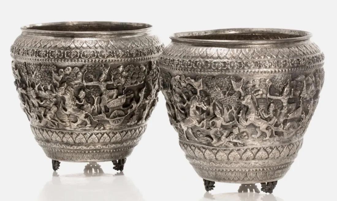 A LARGE PAIR OF BURMESE SILVERED FOOTED BOWLS (1 of 5)