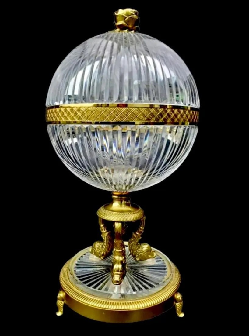 A LARGE ORMOLU MOUNTED BACCARAT CRYSTAL BOX (1 of 4)