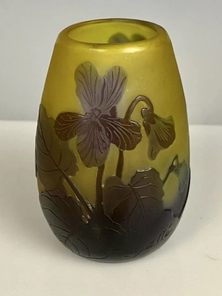 GALLE MINIATURE CAMEO GLASS VASE (1 of 4)