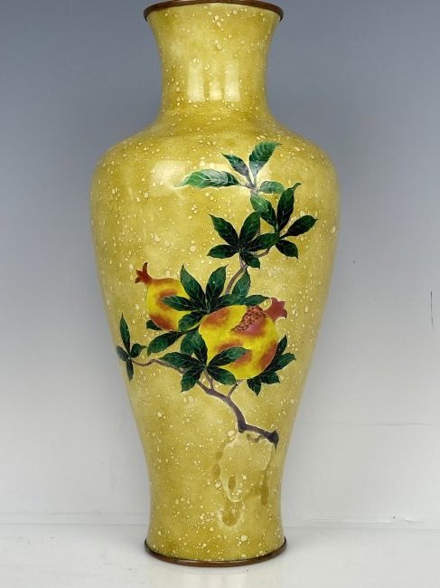 JAPANESE CLOISONNE MORIAGE VASE BY ANDO (1 of 5)