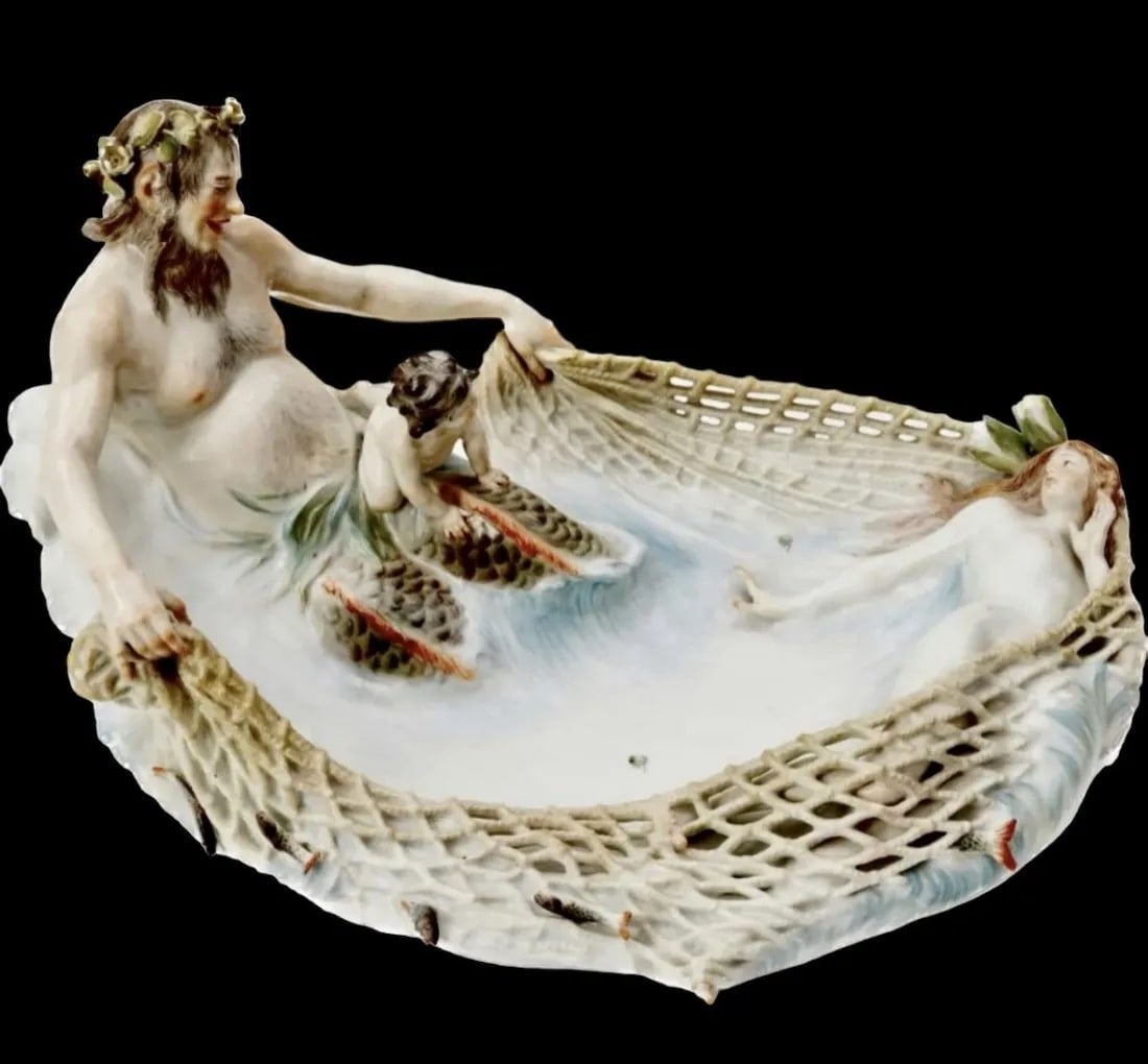 A LARGE ART NOUVEAU MEISSEN GROUP OF CATCH OF THE NYMPH (1 of 3)
