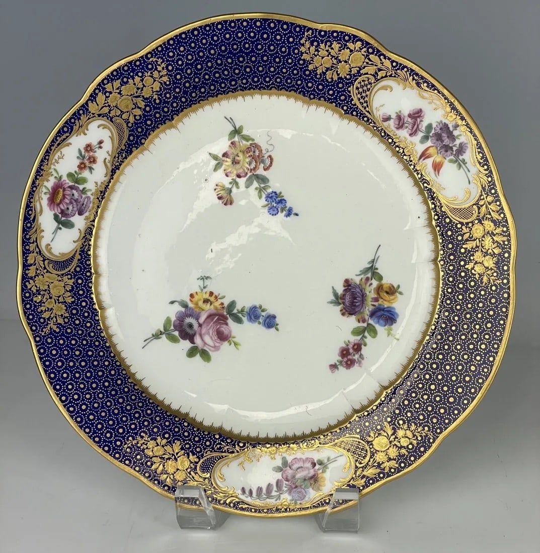 18TH C. SEVRES PORCELAIN PLATE (1 of 5)