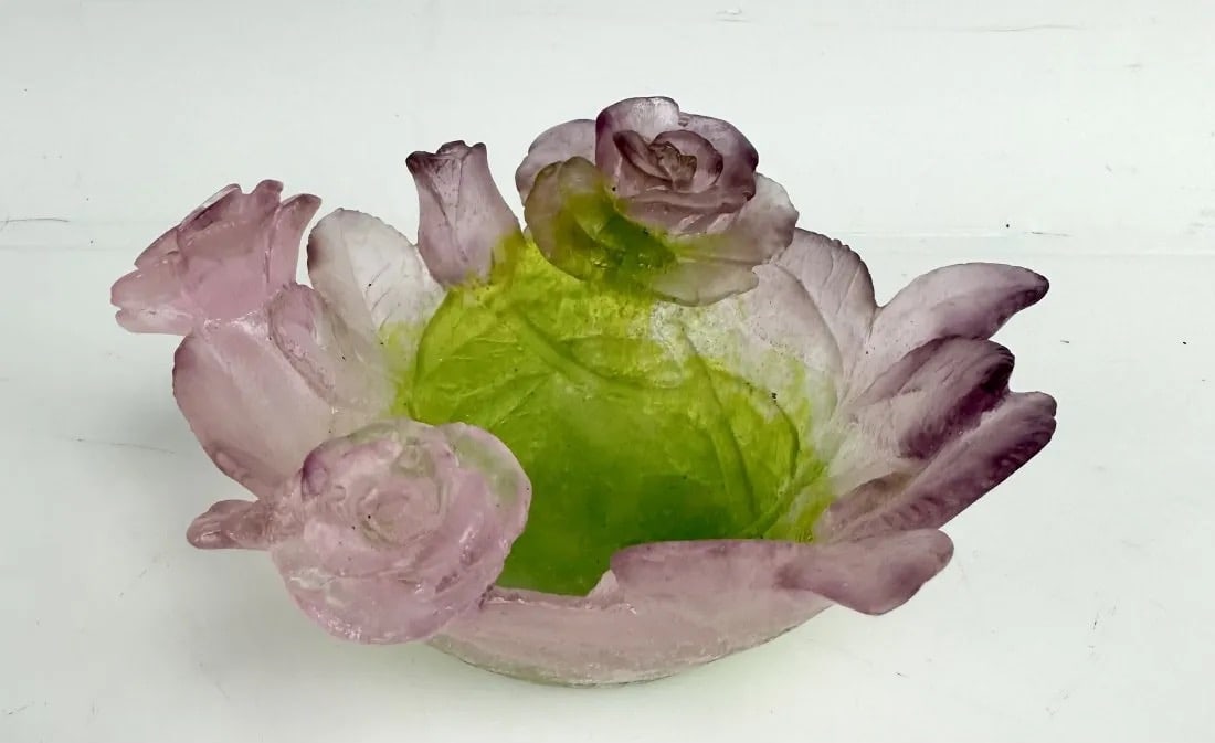 A DAUM PATE DE VERRE BOWL: Signed Daum France, measures 6 inches d. In good condition. Estimate $500-600