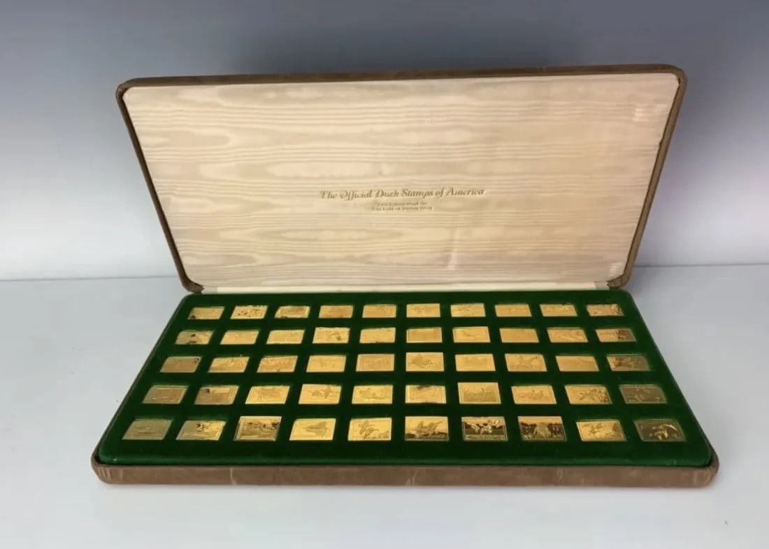 FRANKLIN MINT 24KT GOLD OVER SILVER DUCK STAMPS OF USA (1 of 2)