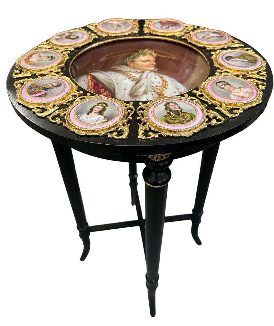 ANTIQUE NAPOLEONIC ROYAL VIENNA STYLE TABLE (1 of 7)