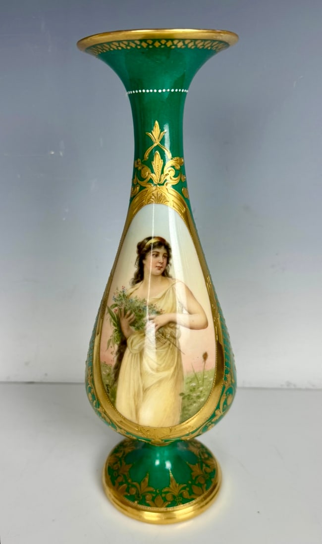 ROYAL VIENNA VASE (1 of 3)