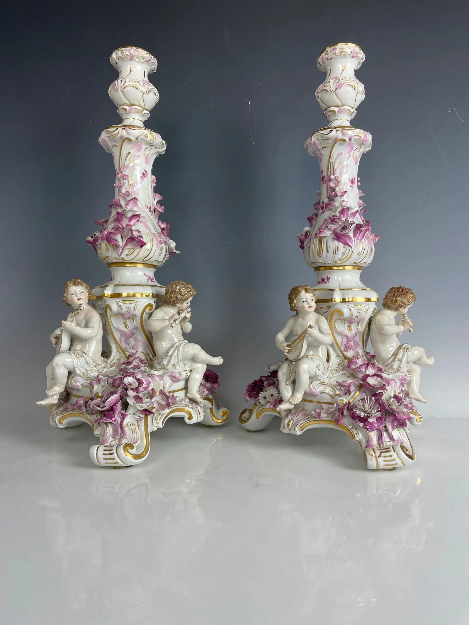 A LARGE PAIR OF 19TH C. MEISSEN CANDEL HOLDERS (1 of 9)