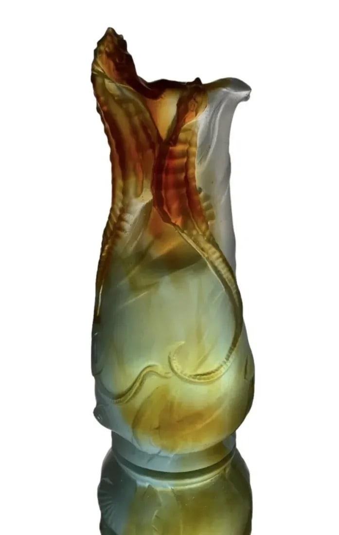 LARGE PATE DE VERRE GLASS VASE ATTR. DAUM FRANCE: Measures 10 inches high. Good condition. Estimate $2.000-2.500