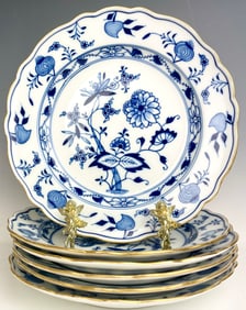 SET OF 6 MEISSEN BLUE ONNION PLATES