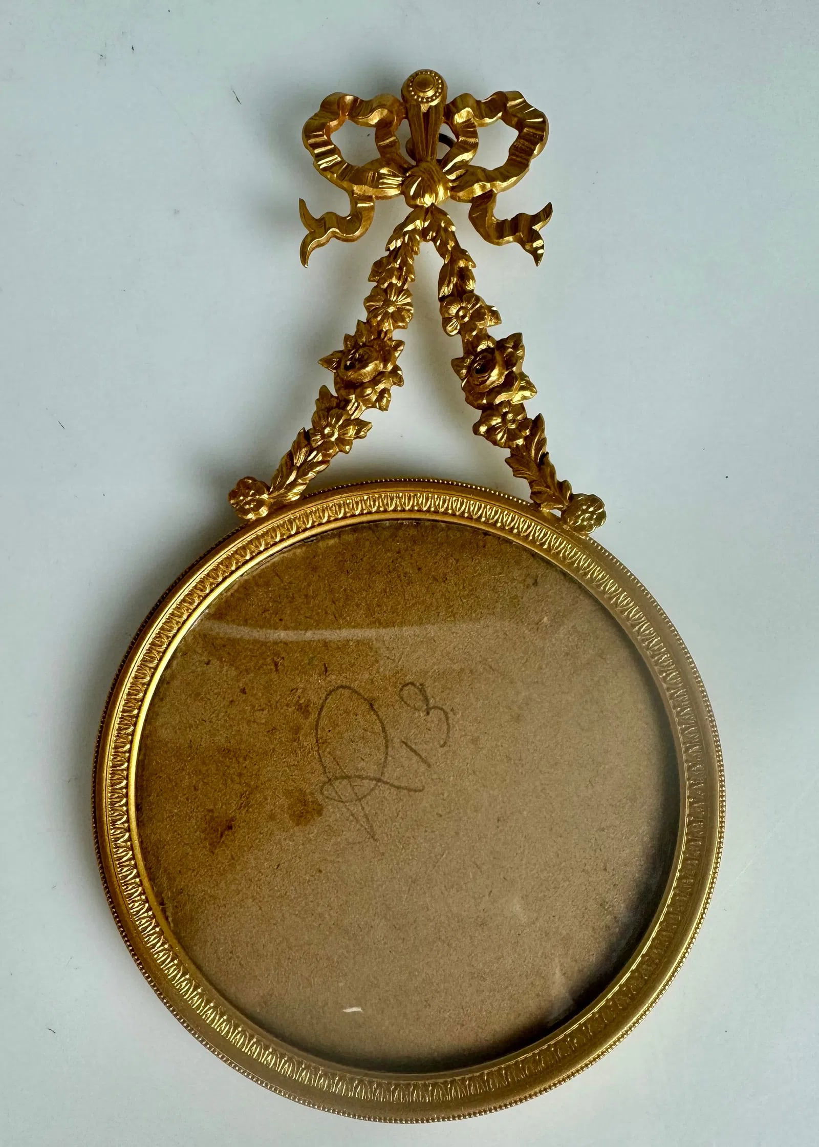 ORMOLU PICTURE FRAME (1 of 2)