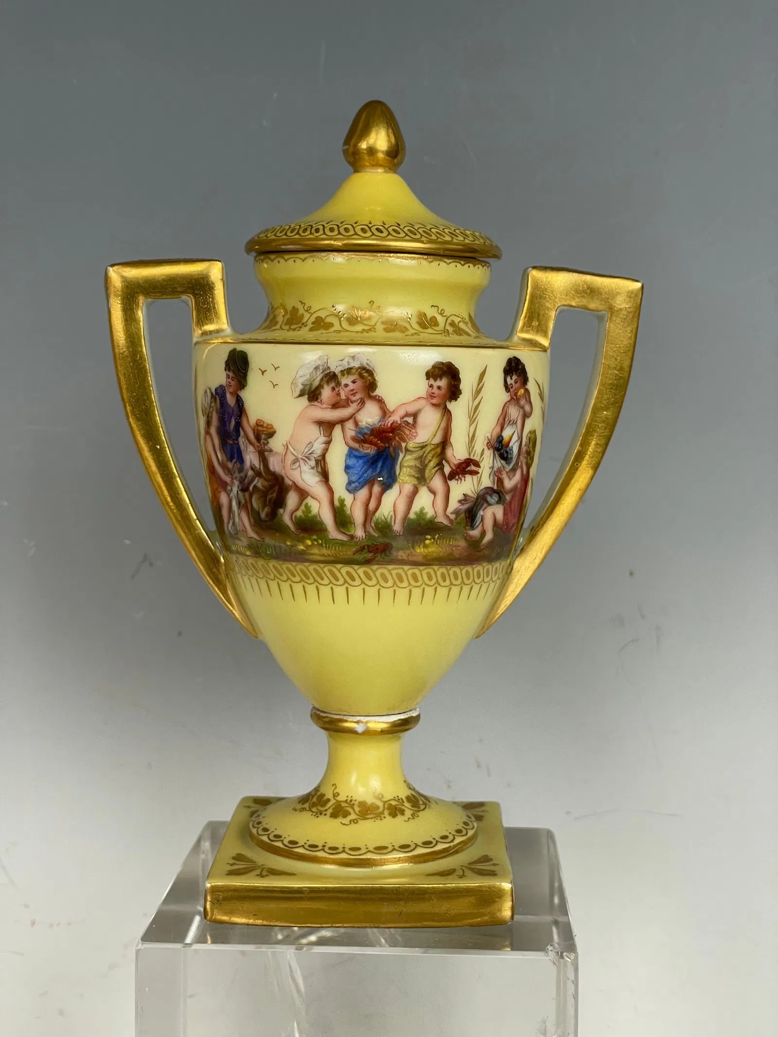 ROYAL VIENNA PORCELAIN VASE: Circa 1900. Measures 6 inches h. In good condition. Estimate $500-600