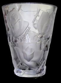LALIQUE ISPHAHAN ROSE PATTERN VASE