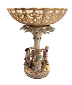 19TH C. MEISSEN RETICULATED TOP CENTERIECE