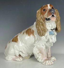 A VERY RARE LIFE SEIZE MODEL OF A MEISSEN SPANIEL DOG