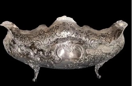 LARGE CONTINENTAL SILVER CENTERPIECE