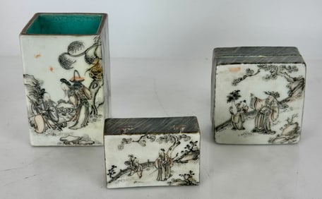 3 ANTIQUE CHINESE PORCELAIN ITEMS