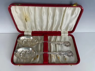A PAIR OF SHEFFIELD SERVING SPOONS