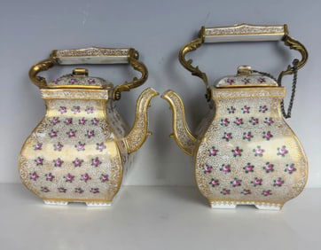 A PAIR OF OTAMON STYLE MEISSEN TEA POTS