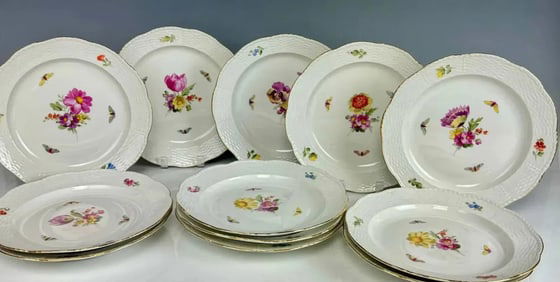 SET OF 12 BERLIN KPM BASKET WEAVE EDGE PLATES