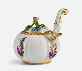 19TH C. MEISSEN CREAM POT AND COVER