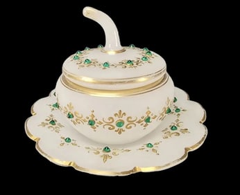 ANTIQUE JEWELLED BACCARAT LIDED DISH